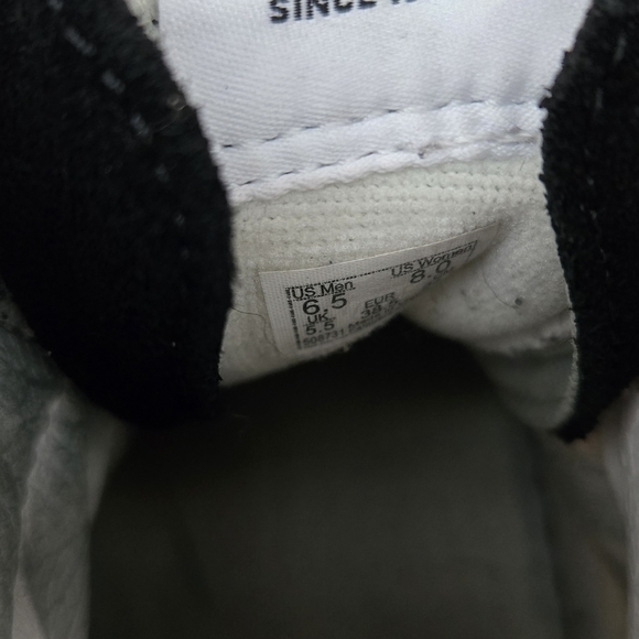 Vans Women's Leopard Print High-Top Sneakers - Picture 4 of 4